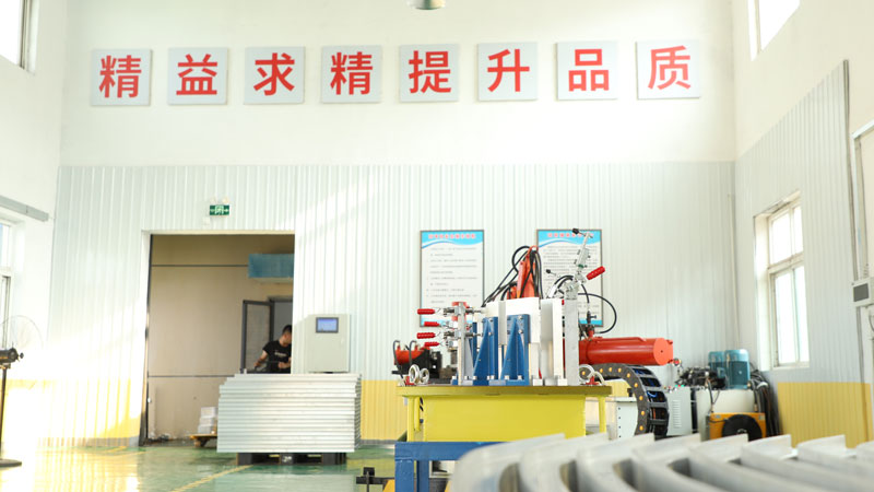 淺談型材拉彎機卷制板材的方法！