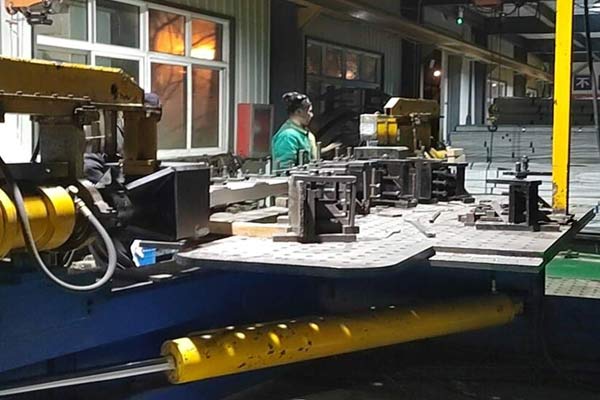 "急客戶之所急，想客戶之所想"北京拉彎廠為盛達拉彎員工點贊！