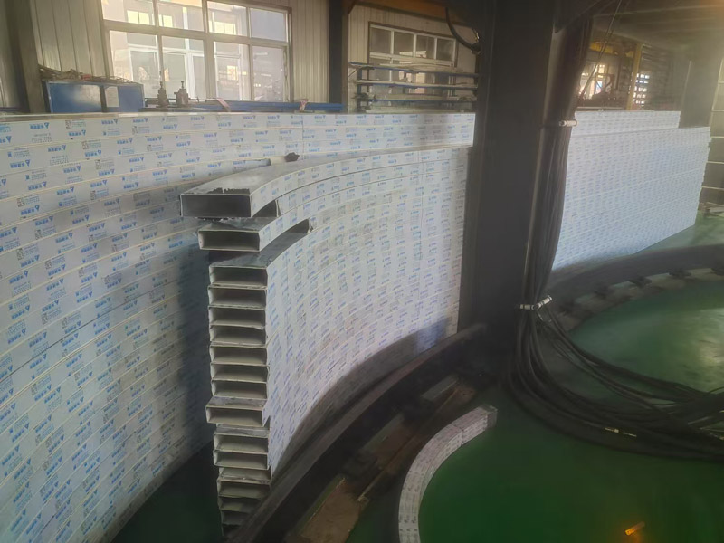 北京幕墻型材拉彎加工設備的選型與維護：確保加工精度與生產效率的關鍵因素