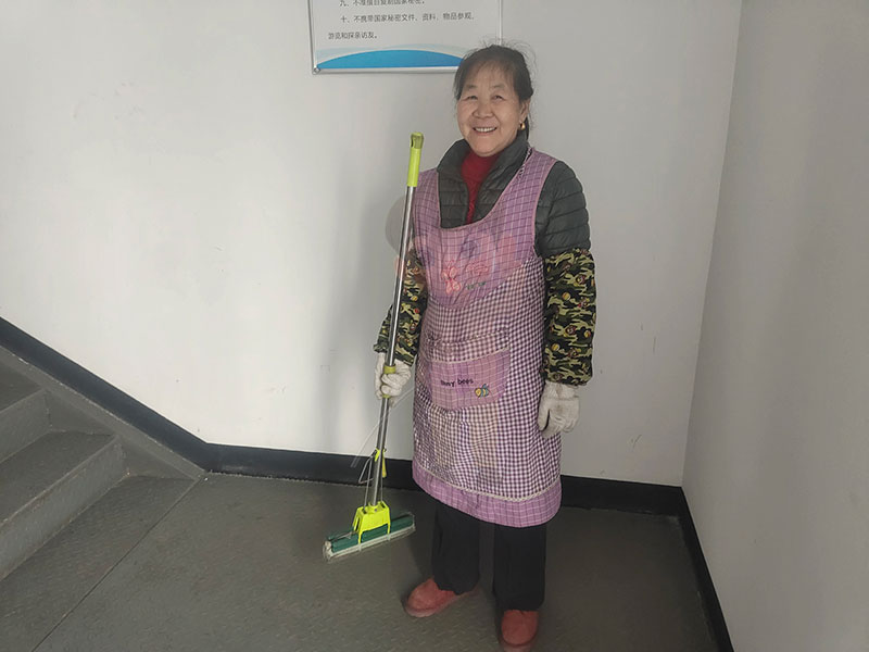 北京型材拉彎加工廠“三八”婦女節(jié):致敬最美“她”身影 北京型材拉彎加工廠“三八”婦女節(jié):致敬最美“她”身影