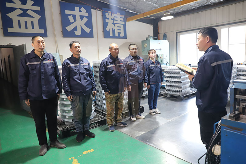 數(shù)字拉彎鏈接創(chuàng)新：北京鋁型材彎弧加工廠互聯(lián)網(wǎng)及新媒體宣傳研討會