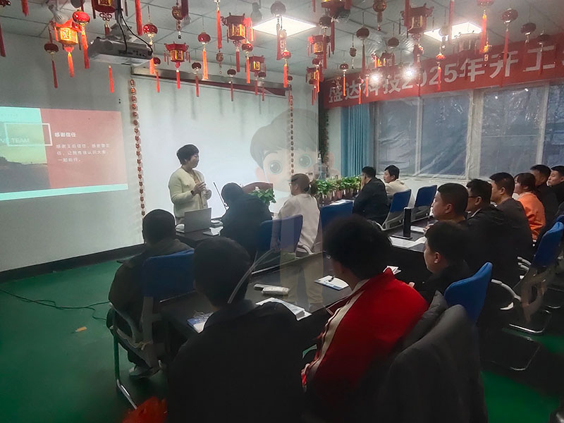 思維破繭，共赴成長(zhǎng)：北京鋁型材彎弧加工廠共讀聯(lián)盟學(xué)習(xí)小組進(jìn)階之旅