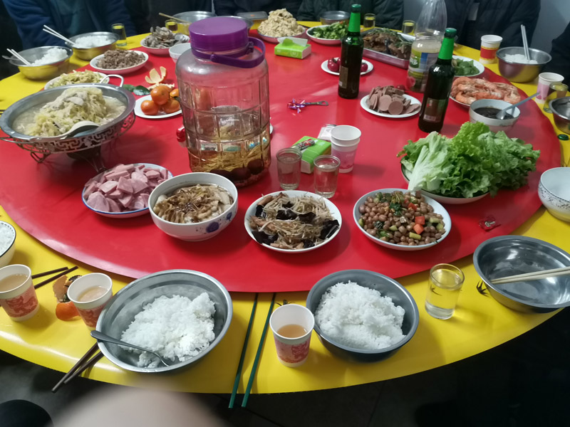 《感恩有你，“職”迎新生——北京型材拉彎廠感恩節特別聚餐》