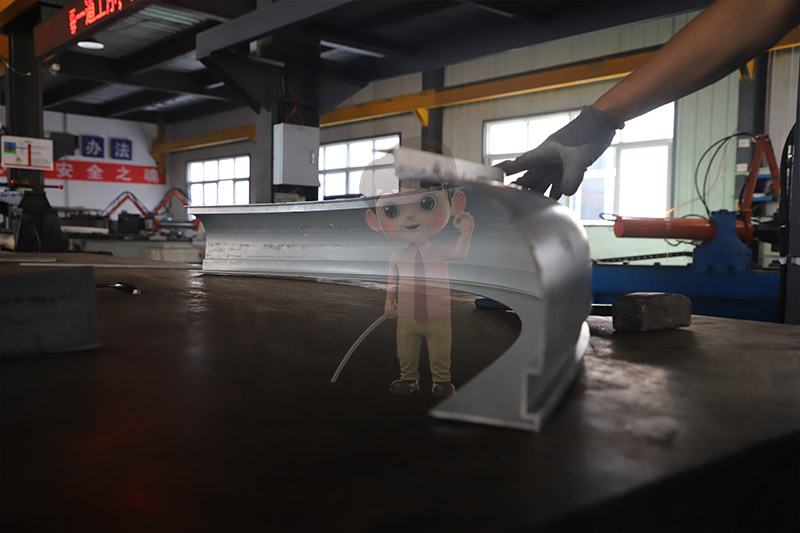 鋁型材裝飾線條彎曲在建筑美學中的應用：如何通過精細工藝提升空間的藝術感